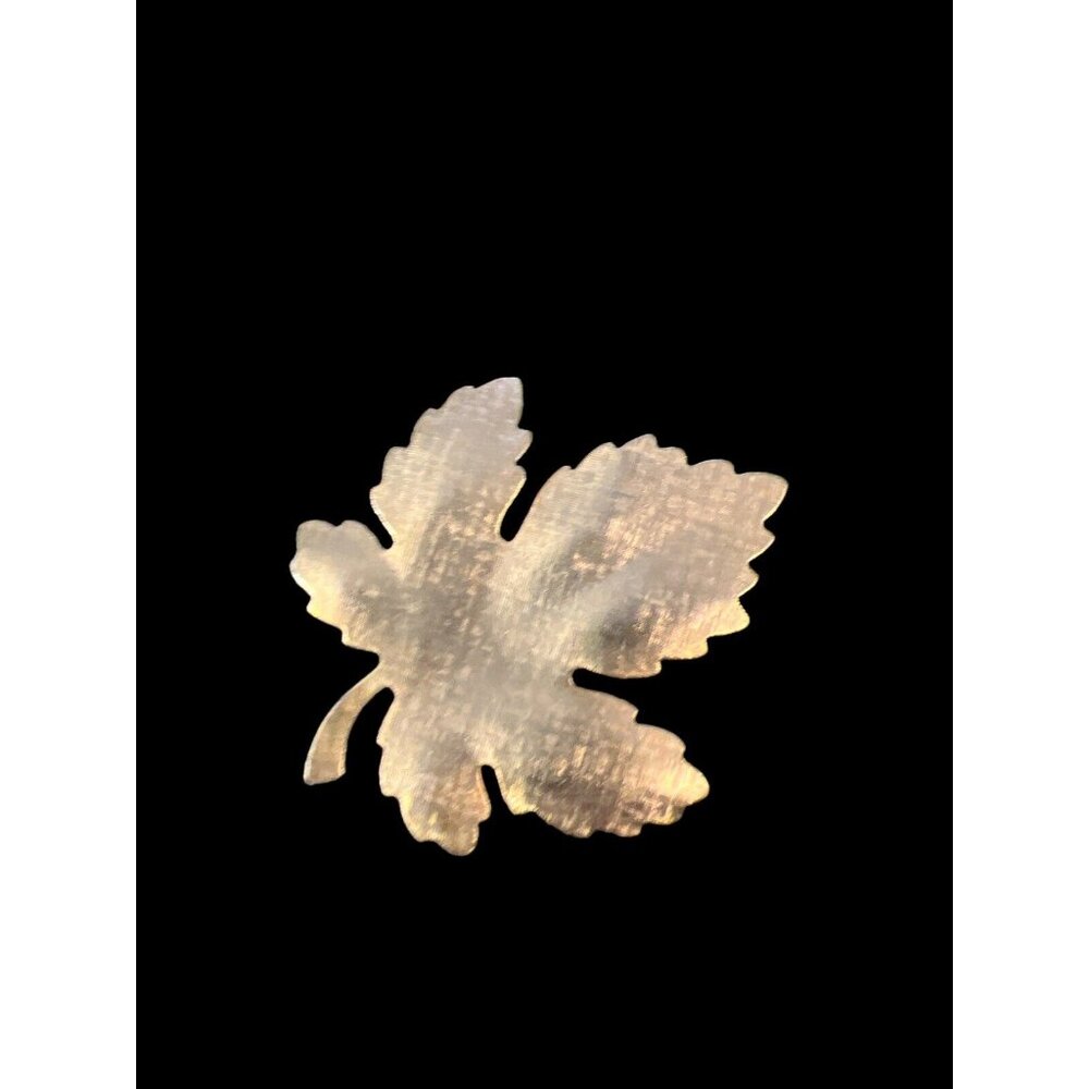 Gold Maple Leaf Brooch Pin